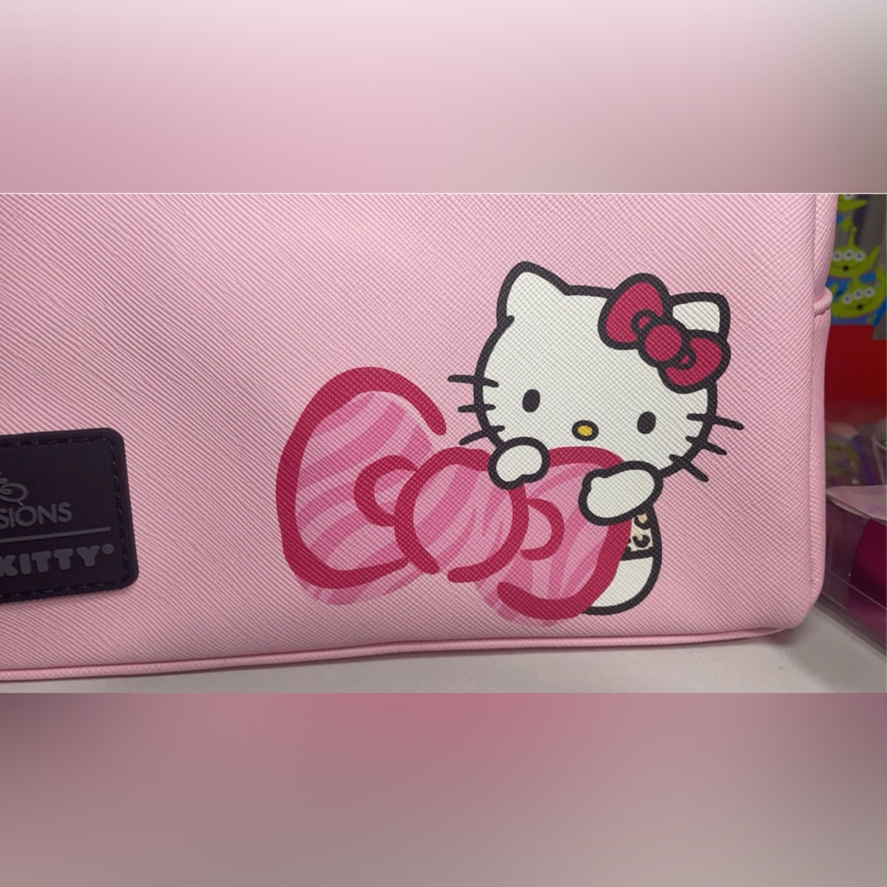 Hello Kitty cosmetic bag